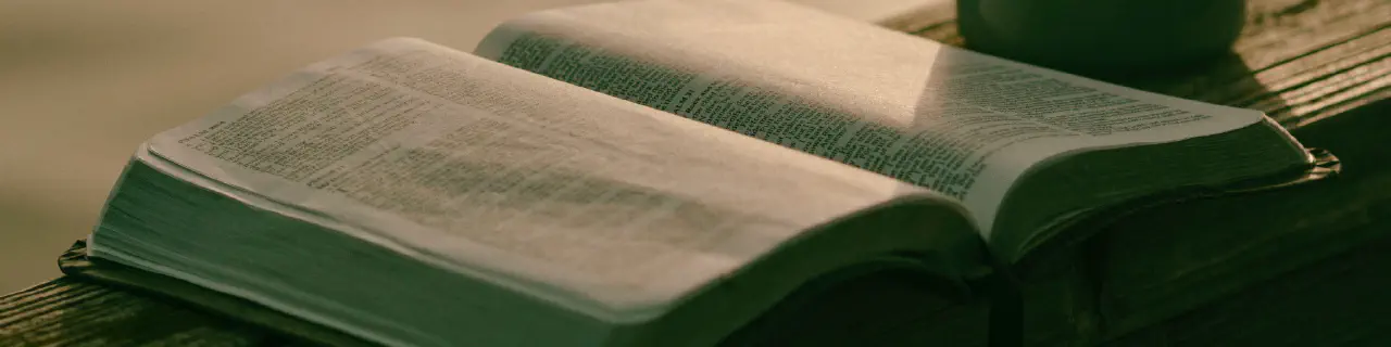 /carousel/home/bible.jpg
